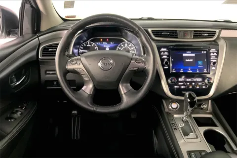 More photos of 2022 Nissan Murano SV at Cable Dahmer Chrysler Dodge Jeep Ram of Kansas City, MO