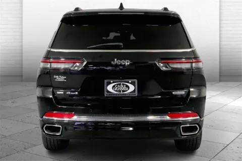 Another view of 2021 Jeep Grand Cherokee L Overland for sale in Kansas City, MO at Cable Dahmer Chrysler Dodge Jeep Ram of Kansas City