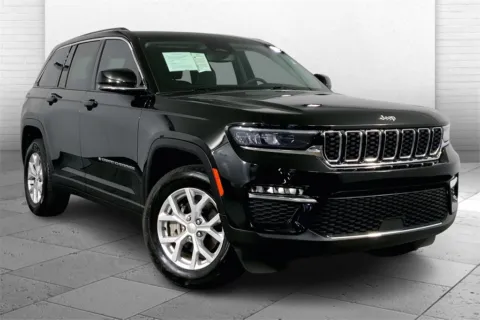 Black 2024 Jeep Grand Cherokee Limited for sale in Kansas City, MO