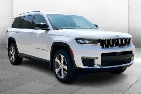 White 2021 Jeep Grand Cherokee L Limited for sale in Kansas City, MO