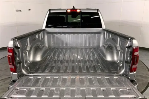 More photos of 2022 Ram 1500 Laramie at Cable Dahmer Chrysler Dodge Jeep Ram of Kansas City, MO