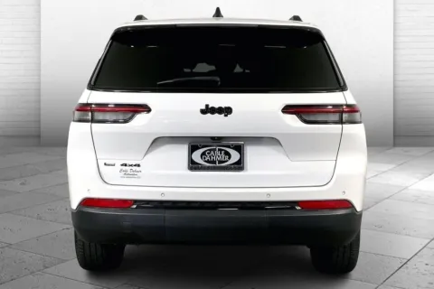 Another view of 2021 Jeep Grand Cherokee L Altitude for sale in Kansas City, MO at Cable Dahmer Chrysler Dodge Jeep Ram of Kansas City