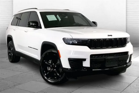 White 2021 Jeep Grand Cherokee L Altitude for sale in Kansas City, MO