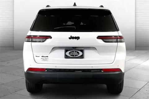 Another view of 2021 Jeep Grand Cherokee L Altitude for sale in Kansas City, MO at Cable Dahmer Chrysler Dodge Jeep Ram of Kansas City