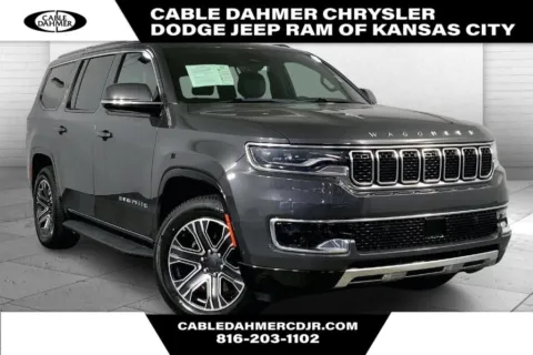 Gray 2022 Jeep Wagoneer Series III for sale in Kansas City, MO