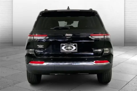 Another view of 2022 Jeep Grand Cherokee Limited for sale in Kansas City, MO at Cable Dahmer Chrysler Dodge Jeep Ram of Kansas City