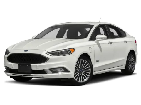 White 2018 Ford Fusion Energi Platinum for sale in Kansas City, MO