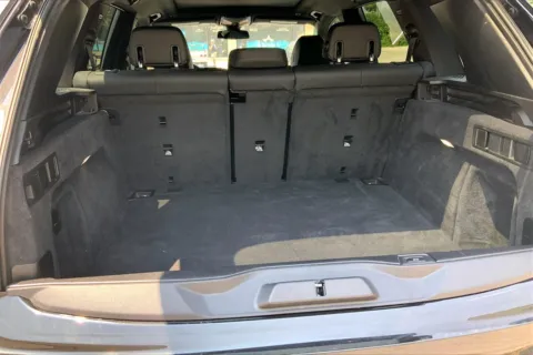 More photos of 2019 BMW X5 xDrive40i at Cable Dahmer Chrysler Dodge Jeep Ram of Kansas City, MO