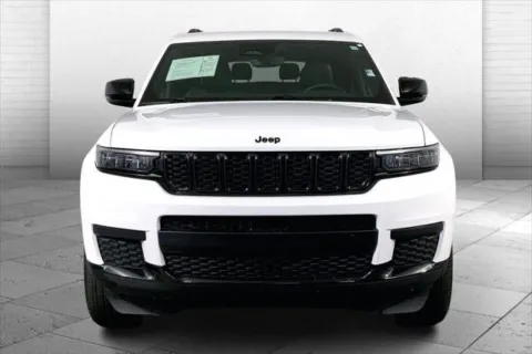 Photos of 2024 Jeep Grand Cherokee L Altitude 4x4 for sale in Kansas City, MO at Cable Dahmer Chrysler Dodge Jeep Ram of Kansas City