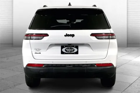 Another view of 2024 Jeep Grand Cherokee L Altitude for sale in Kansas City, MO at Cable Dahmer Chrysler Dodge Jeep Ram of Kansas City
