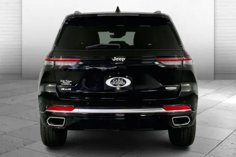 Another view of 2023 Jeep Grand Cherokee Summit 4x4 for sale in Kansas City, MO at Cable Dahmer Chrysler Dodge Jeep Ram of Kansas City