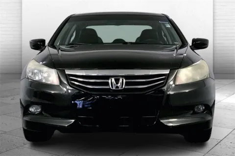Photos of 2012 Honda Accord EX-L for sale in Kansas City, MO at Cable Dahmer Chrysler Dodge Jeep Ram of Kansas City