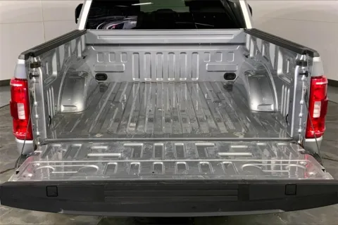More photos of 2022 Ford F-150 XLT at Cable Dahmer Chrysler Dodge Jeep Ram of Kansas City, MO