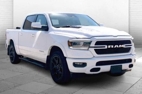 White 2022 Ram 1500 Laramie for sale in Kansas City, MO