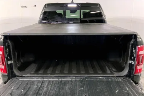 More photos of 2022 Ram 1500 Limited at Cable Dahmer Chrysler Dodge Jeep Ram of Kansas City, MO