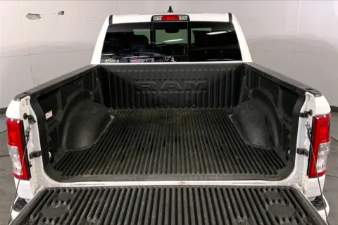 More photos of 2022 Ram 1500 Big Horn/Lone Star at Cable Dahmer Chrysler Dodge Jeep Ram of Kansas City, MO