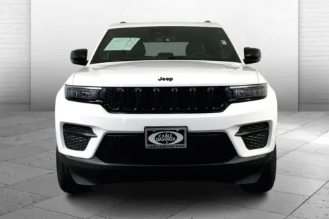 Photos of 2023 Jeep Grand Cherokee Altitude for sale in Kansas City, MO at Cable Dahmer Chrysler Dodge Jeep Ram of Kansas City
