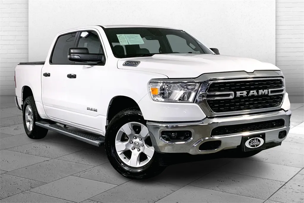 White 2023 Ram 1500 Big Horn/Lone Star for sale in Kansas City, MO