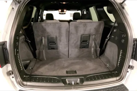 More photos of 2024 Dodge Durango R/T at Cable Dahmer Chrysler Dodge Jeep Ram of Kansas City, MO