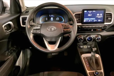 More photos of 2024 Hyundai Venue SEL at Cable Dahmer Chrysler Dodge Jeep Ram of Kansas City, MO