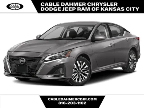 Gray 2024 Nissan Altima 2.5 SV for sale in Kansas City, MO