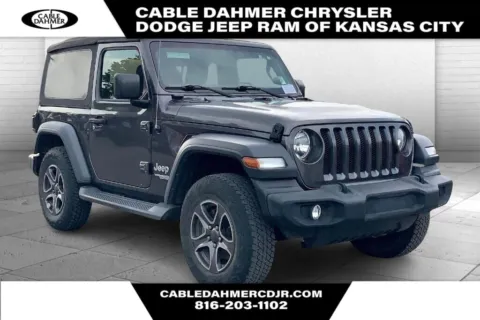 Gray 2018 Jeep Wrangler Sport S for sale in Kansas City, MO