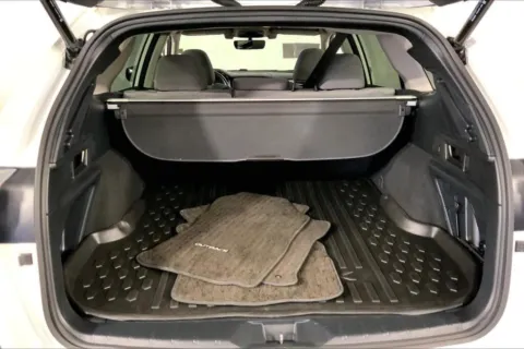 More photos of 2022 Subaru Outback Premium at Cable Dahmer Chrysler Dodge Jeep Ram of Kansas City, MO