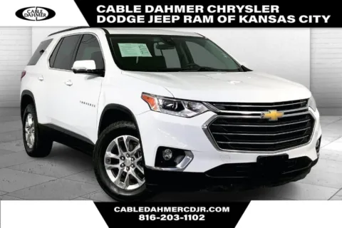 White 2020 Chevrolet Traverse LT Leather for sale in Kansas City, MO