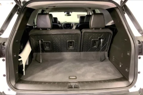 More photos of 2020 Chevrolet Traverse LT Leather at Cable Dahmer Chrysler Dodge Jeep Ram of Kansas City, MO