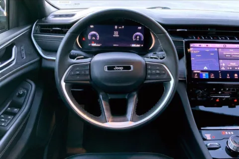 More photos of 2024 Jeep Grand Cherokee L Limited 4x4 at Cable Dahmer Chrysler Dodge Jeep Ram of Kansas City, MO