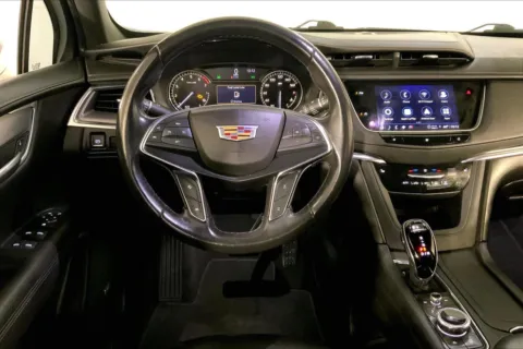 More photos of 2021 Cadillac XT5 FWD Luxury at Cable Dahmer Chrysler Dodge Jeep Ram of Kansas City, MO