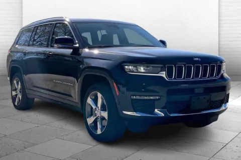 Black 2021 Jeep Grand Cherokee L Limited 4x4 for sale in Kansas City, MO