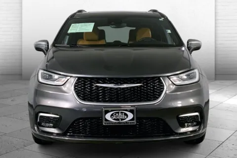 Photos of 2022 Chrysler Pacifica Hybrid Pinnacle for sale in Kansas City, MO at Cable Dahmer Chrysler Dodge Jeep Ram of Kansas City