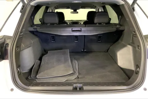 More photos of 2023 Chevrolet Equinox AWD 2FL at Cable Dahmer Chrysler Dodge Jeep Ram of Kansas City, MO