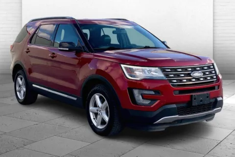 Blue 2017 Ford Explorer XLT for sale in Kansas City, MO