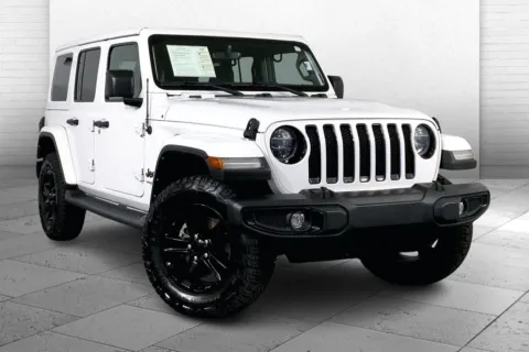 White 2021 Jeep Wrangler Unlimited Sahara Altitude 4x4 for sale in Kansas City, MO