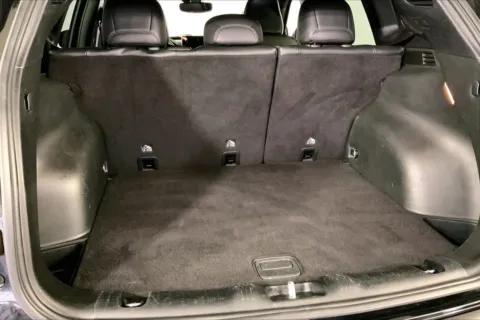 More photos of 2024 Jeep Compass Trailhawk 4x4 at Cable Dahmer Chrysler Dodge Jeep Ram of Kansas City, MO