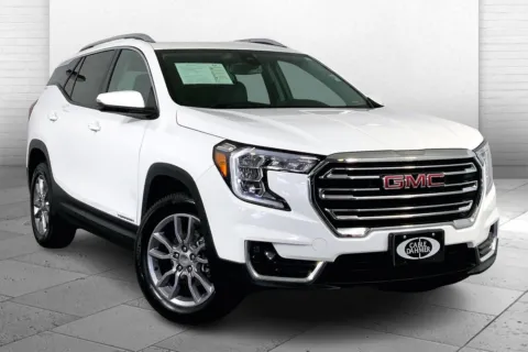 White 2024 GMC Terrain AWD SLT for sale in Kansas City, MO