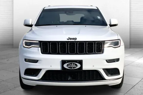 Photos of 2020 Jeep Grand Cherokee High Altitude 4X4 for sale in Kansas City, MO at Cable Dahmer Chrysler Dodge Jeep Ram of Kansas City