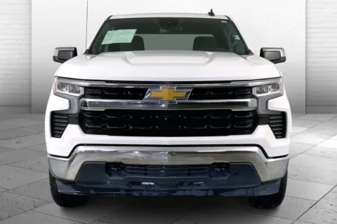 Photos of 2022 Chevrolet Silverado 1500 LT (2FL) for sale in Independence, MO at Cable Dahmer Chevrolet of Independence
