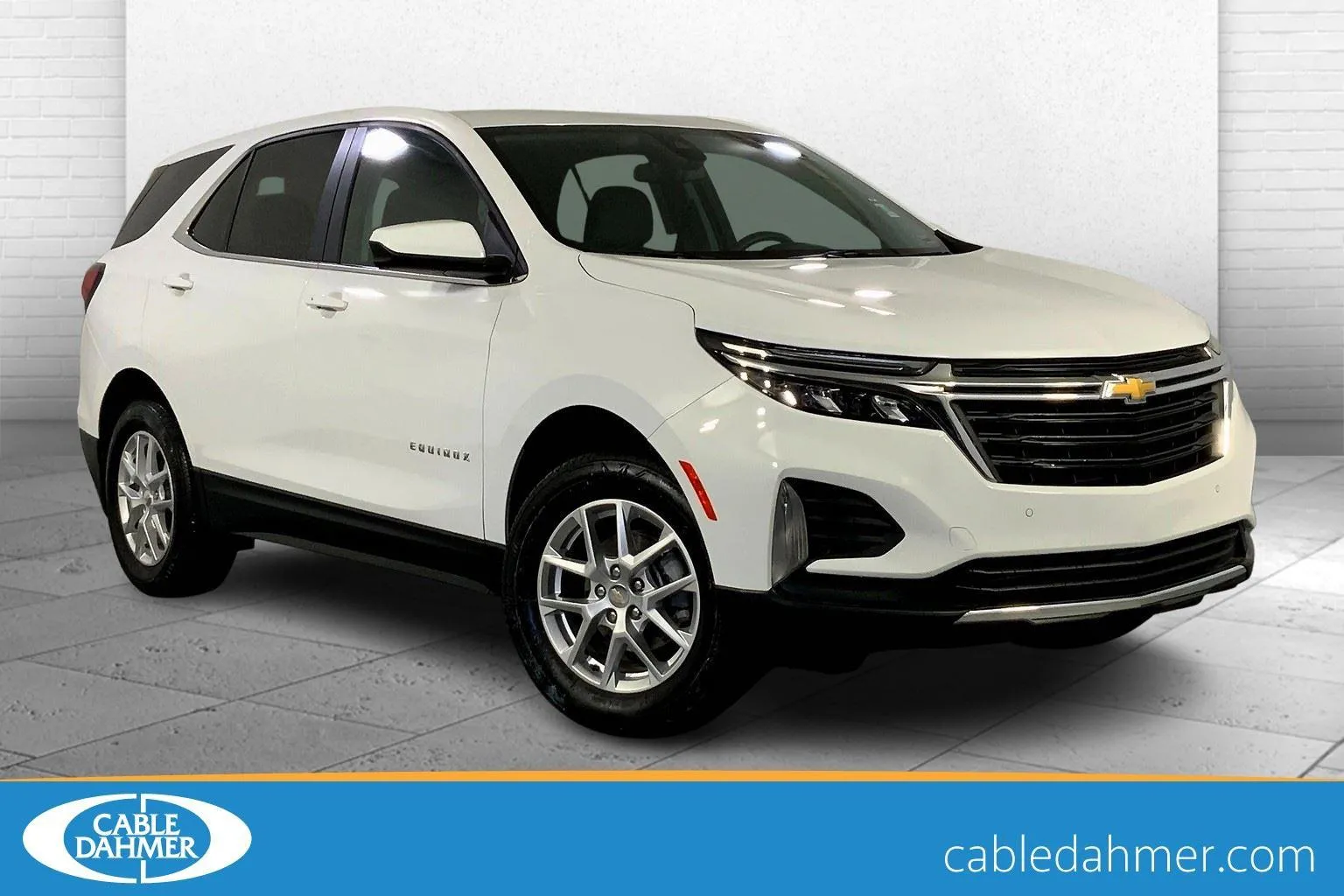 White 2023 Chevrolet Equinox LT for sale in Independence, MO