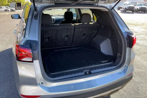 More photos of 2023 Chevrolet Equinox LT at Cable Dahmer Chevrolet of Independence, MO