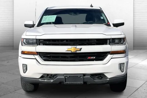 Photos of 2018 Chevrolet Silverado 1500 LT for sale in Independence, MO at Cable Dahmer Chevrolet of Independence