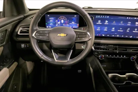 More photos of 2025 Chevrolet Traverse LT at Cable Dahmer Chevrolet of Independence, MO