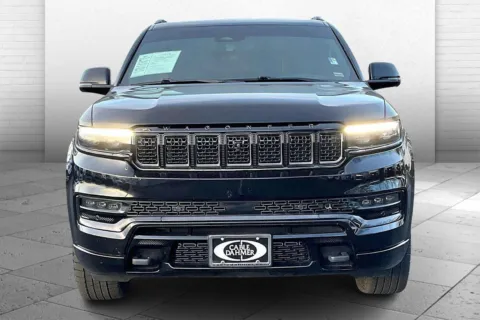 Photos of 2022 Jeep Grand Wagoneer Series II Obsidian for sale in Independence, MO at Cable Dahmer Chevrolet of Independence