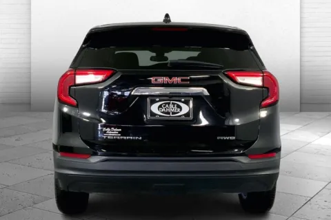 Another view of 2024 GMC Terrain SLE for sale in Independence, MO at Cable Dahmer Chevrolet of Independence