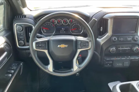 More photos of 2020 Chevrolet Silverado 1500 LT at Cable Dahmer Chevrolet of Independence, MO