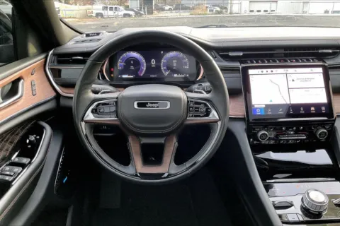 More photos of 2023 Jeep Grand Cherokee Summit at Cable Dahmer Chevrolet of Independence, MO