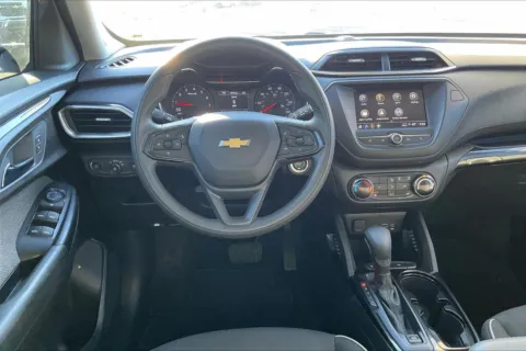More photos of 2023 Chevrolet Trailblazer LT at Cable Dahmer Chevrolet of Independence, MO