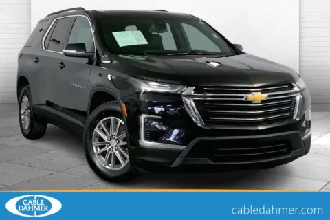 Black 2023 Chevrolet Traverse LT Leather for sale in Independence, MO
